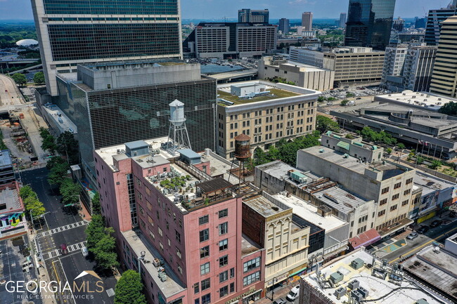 Building Photo - 87 Peachtree St SW