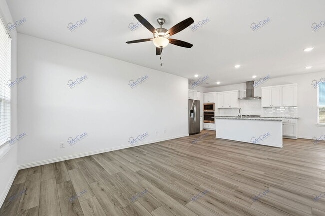 Building Photo - 239 Golden Run Dr