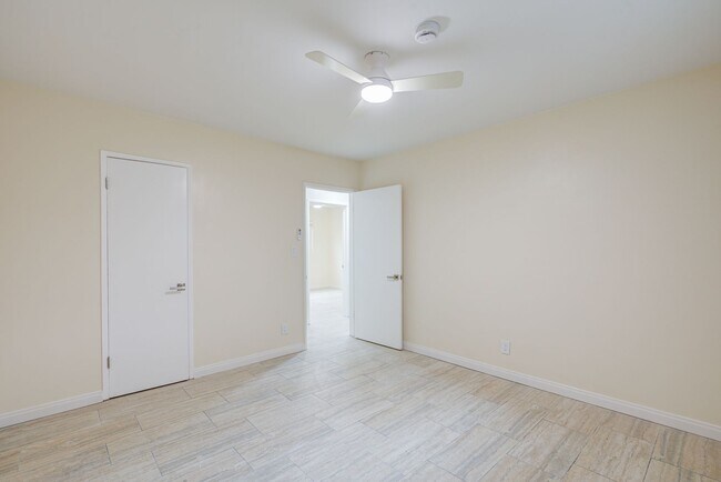 Building Photo - Vanowen Street Residences