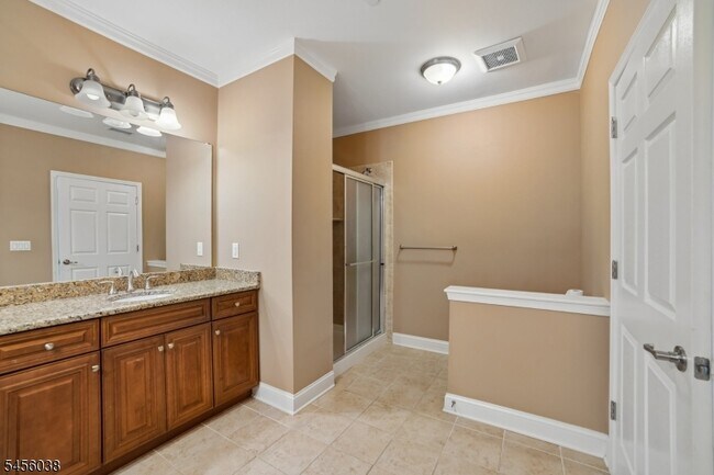 Building Photo - 4108 Hoover Ln