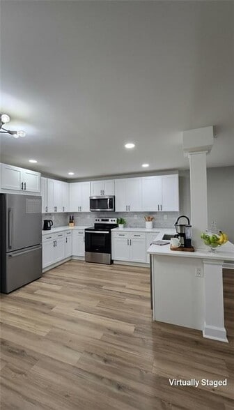 Building Photo - 3095 Colonial Way