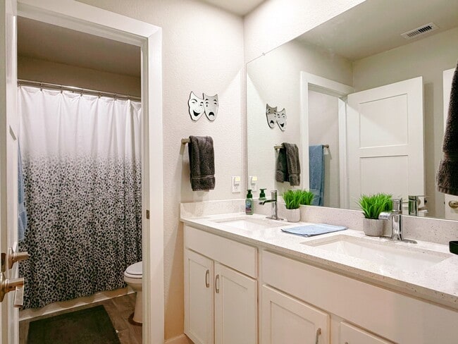 Building Photo - 14003 Moose Creek Ln