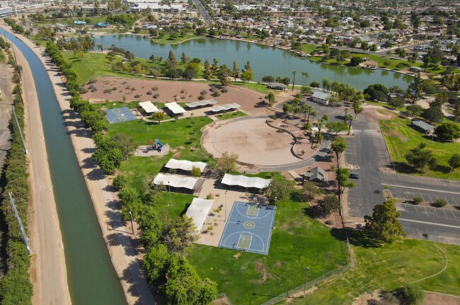 Building Photo - 3Bed/2Bath House at Baseline Rd/Rural Rd! Ready for Immediate Move-In! – NO HOA!