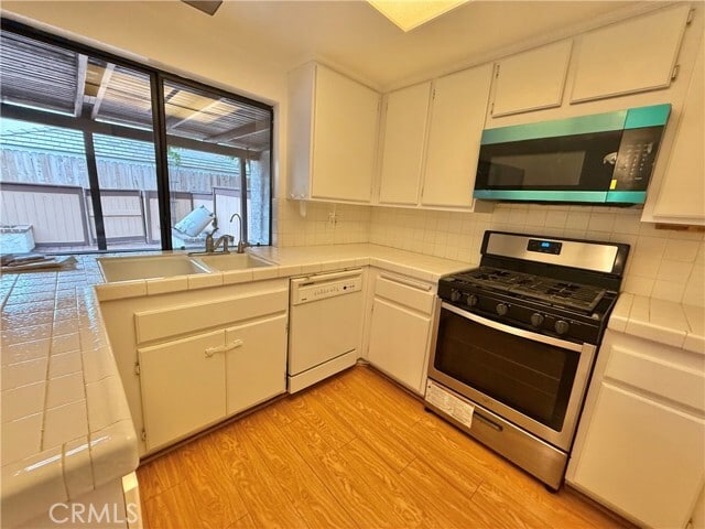 Building Photo - 444 W Huntington Dr