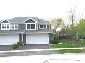 Building Photo - 112 Sarahs Grove Ln