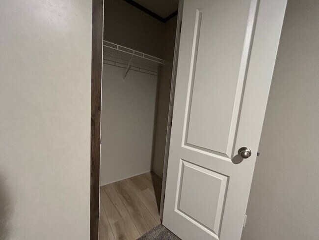 Building Photo - 3617 N Grand Ave E