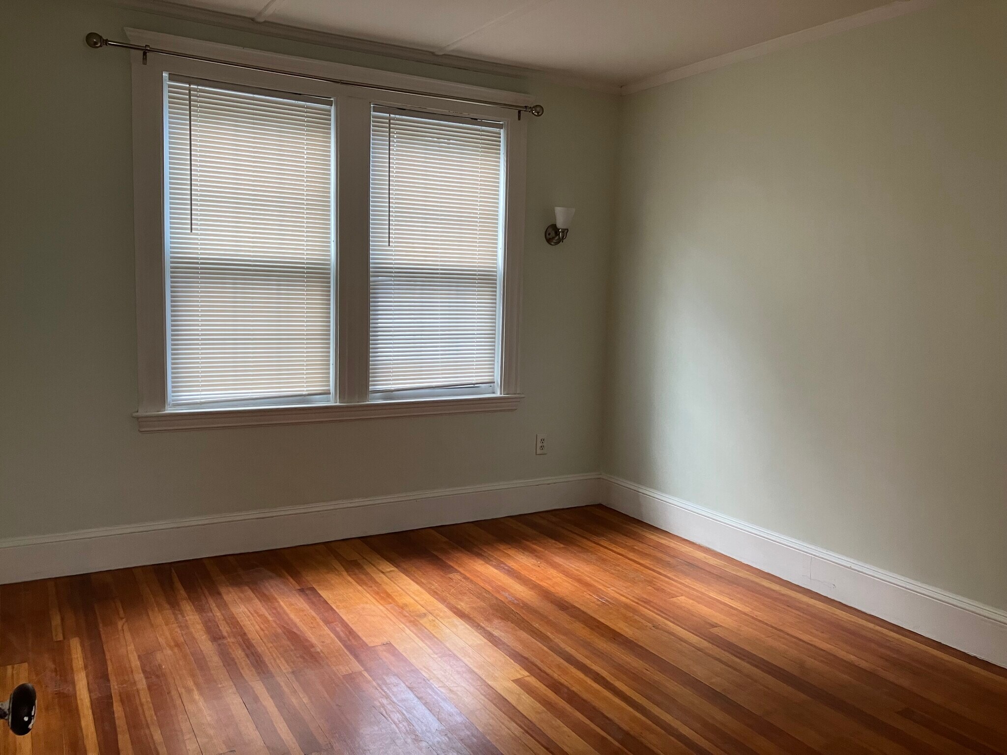 Building Photo - 5R Buffum St