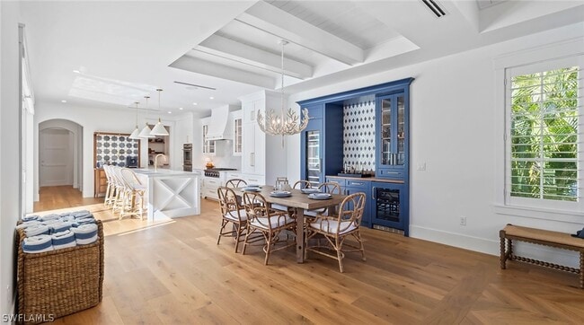 Building Photo - 844 8th St S