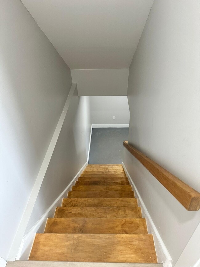 Building Photo - 7945 High St