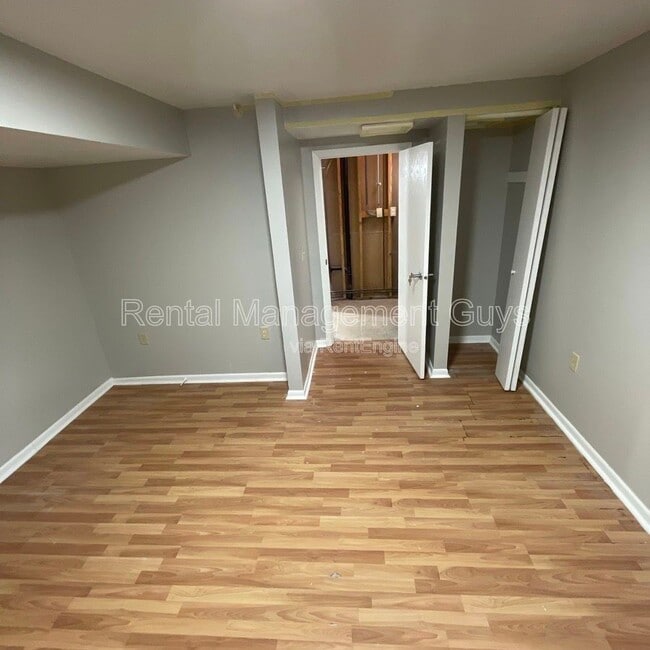 Building Photo - 8229 Halifax Ct N