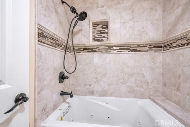 Building Photo - 29600 Island View Dr