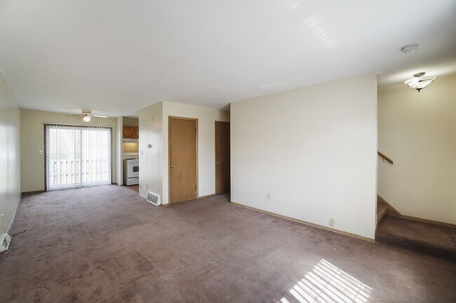 Building Photo - Maplewood Plaza