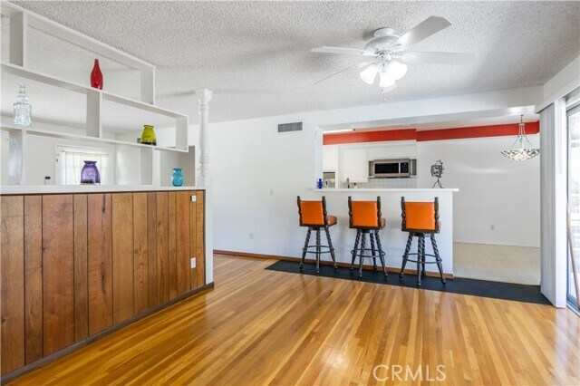 Building Photo - 11543 Swinton Ave