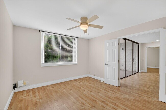 Building Photo - 4080 Tivoli Ct