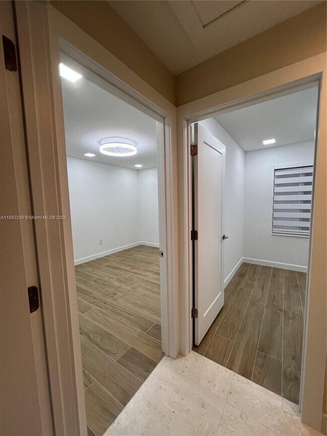 Building Photo - 20848 SW 118th Ave