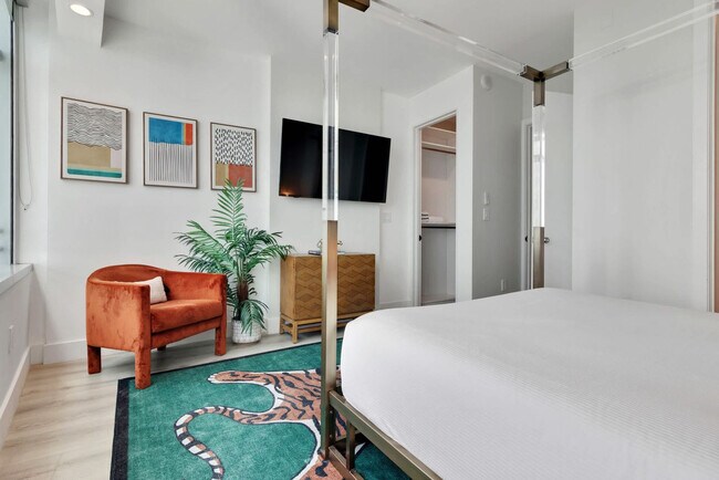 Building Photo - 1395 Brickell Ave