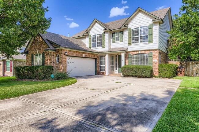 Primary Photo - 2001 Homewood Cir