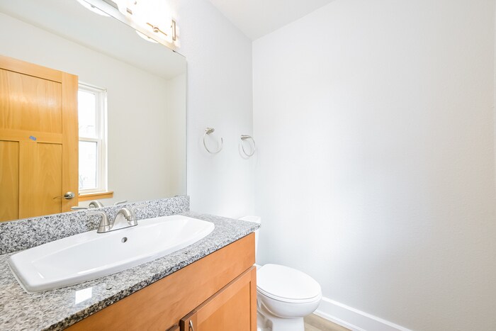 Building Photo - 4187 S Richfield Way