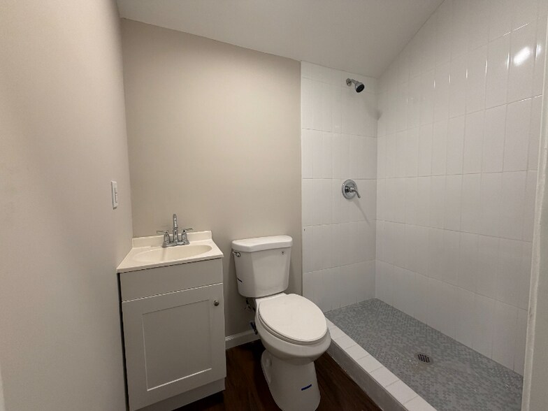 Building Photo - 4 Hibiscus Ave