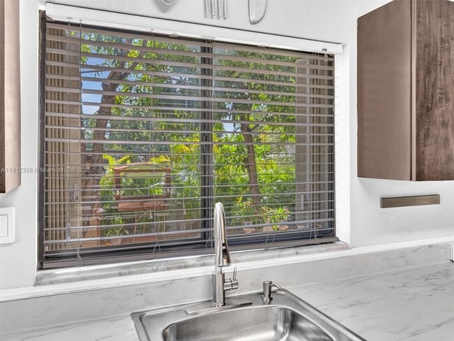 Building Photo - 6460 SW 2nd St