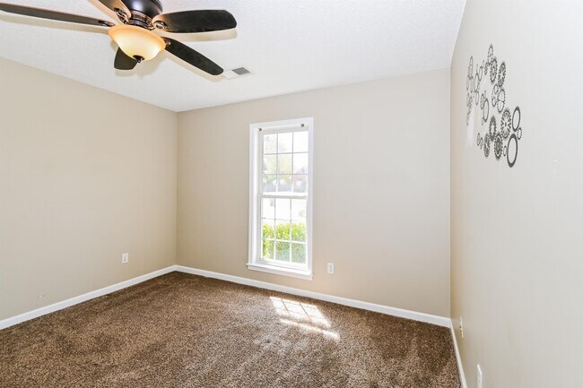 Building Photo - 6254 Buffalo Springs Ln