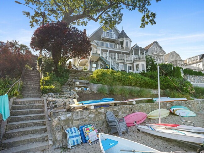 Building Photo - 3 E Beach Dr