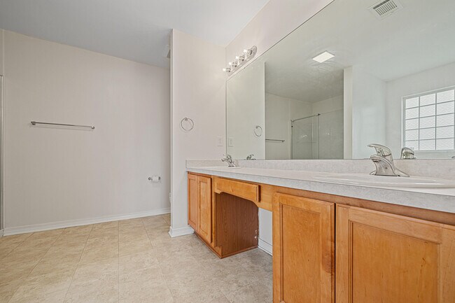 Building Photo - 8517 High School Blvd