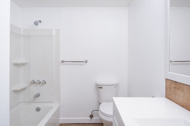 Building Photo - 33976 U.S. Hwy 2 W