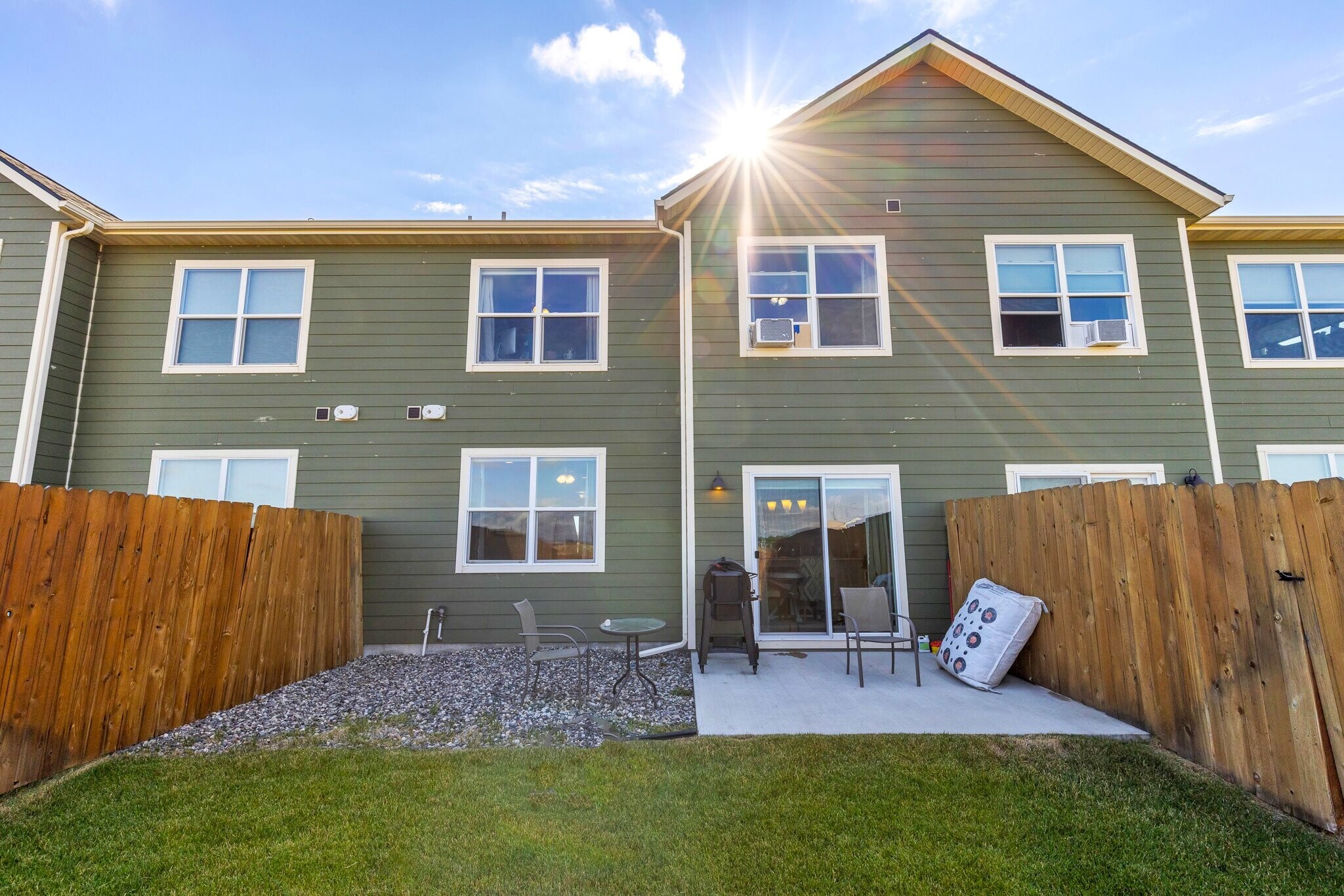 Building Photo - 201 13th St