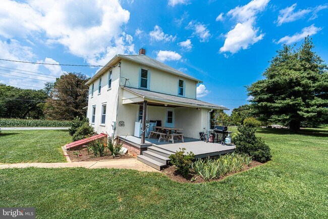 Building Photo - 4635-4637 Norrisville Rd