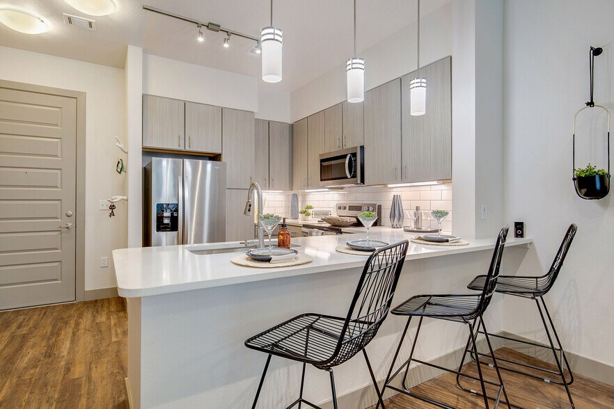 The Alcott 2424 Alcott St Denver CO 80211 Apartment Finder