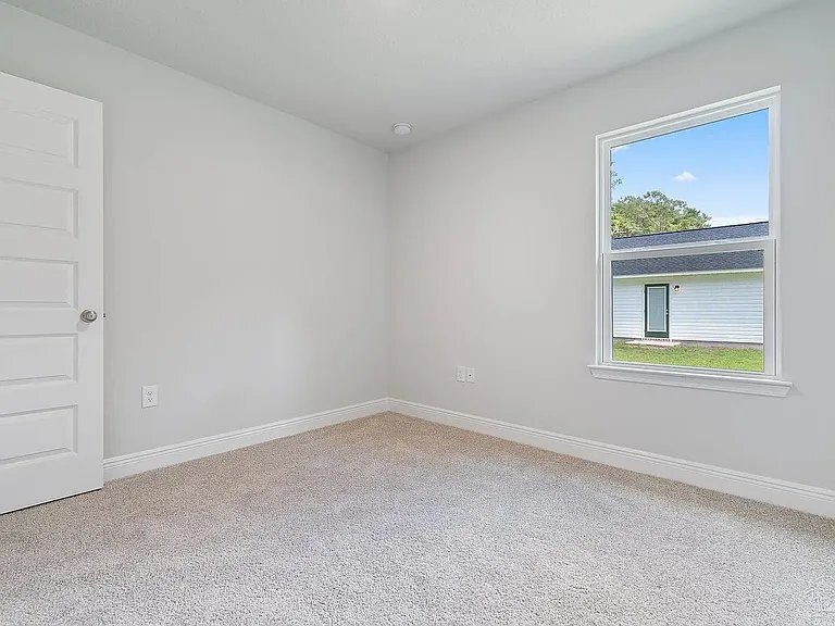 Building Photo - 8418 Cherry Ave