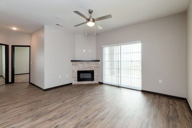 Building Photo - $1,645 | 2 Bedroom, 2 Bathroom Condo | No Pets* | Available for August 1st, 2026 Move In!