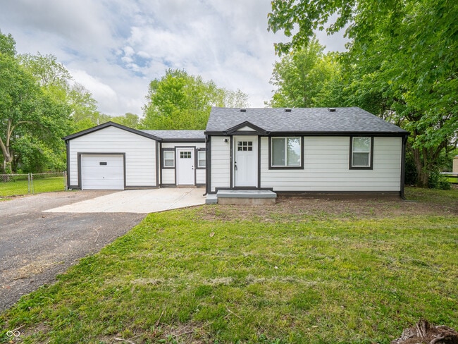 Primary Photo - 1141 Temperance Ave
