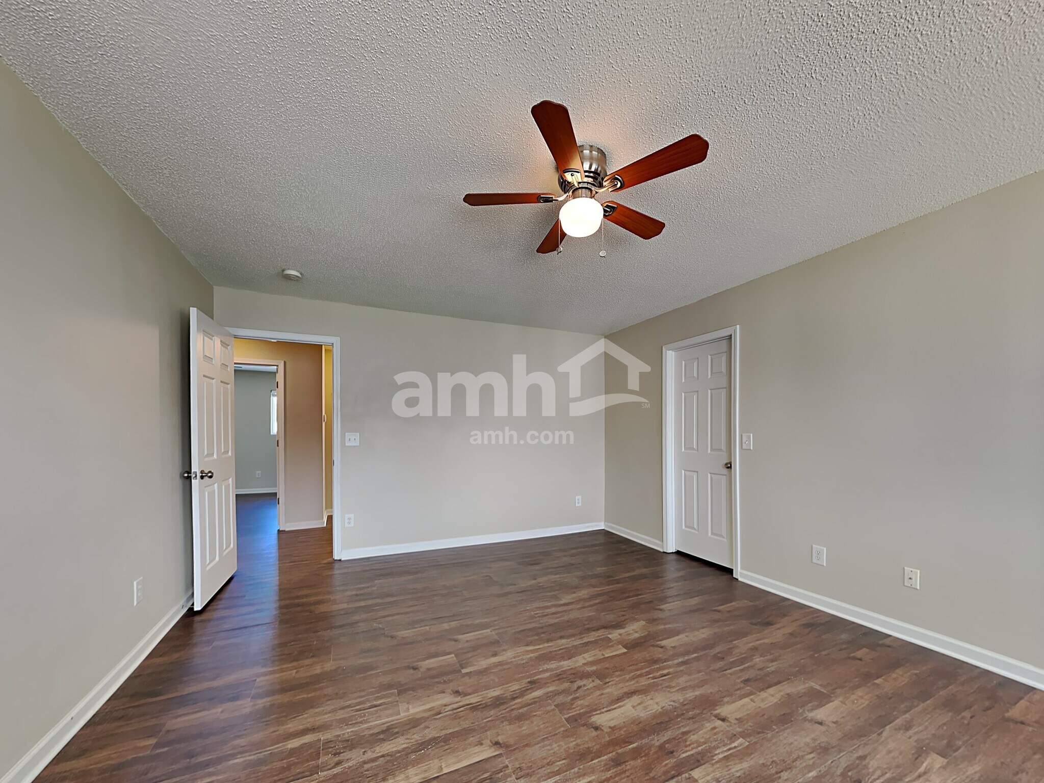 Building Photo - 806 Topsail Dr