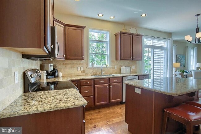 Building Photo - 834 Northern Spy Dr