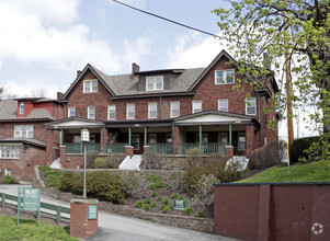 Building Photo - Walnut on Forbes