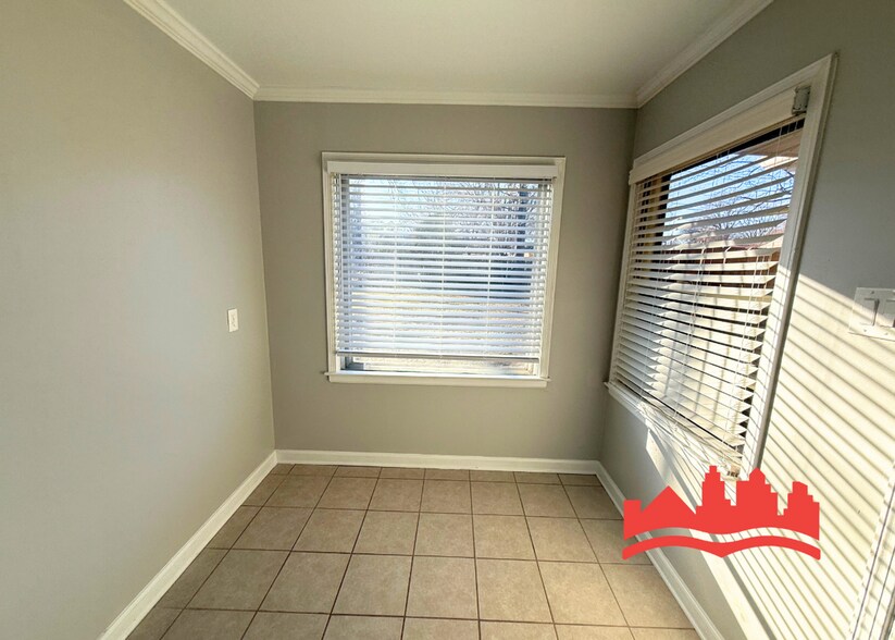 Building Photo - Welcome to this charming 3-bedroom, 1-bathroom home located in the vibrant city of Memphis, TN