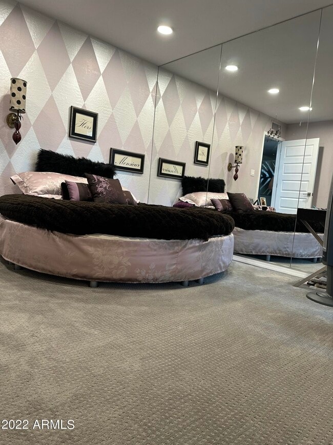 Building Photo - 7908 E Solano Dr