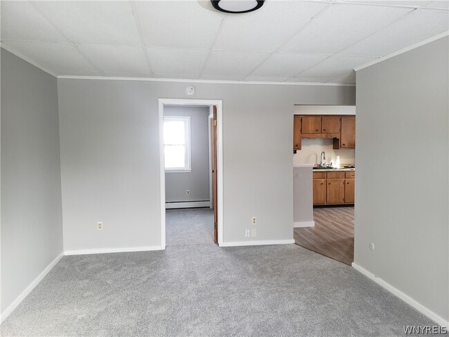 Building Photo - 10 Washington St