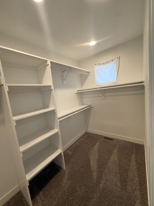 Building Photo - 15573 229th St