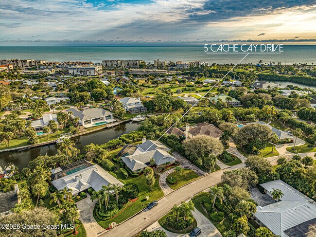 Building Photo - 5 Cache Cay Dr