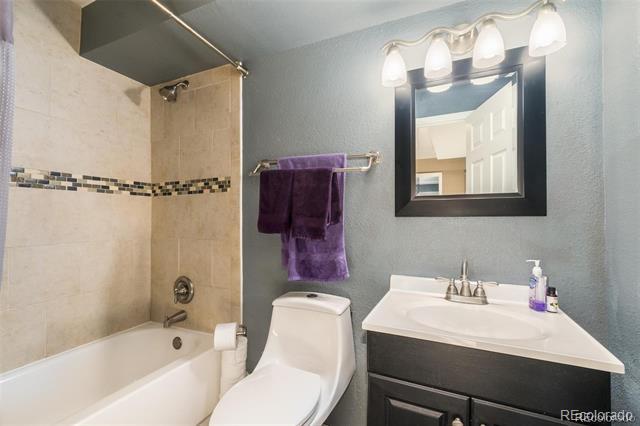 Building Photo - 2503 S Biscay Ct