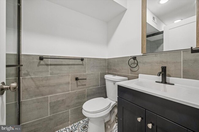 Building Photo - 1645 N Marshall St