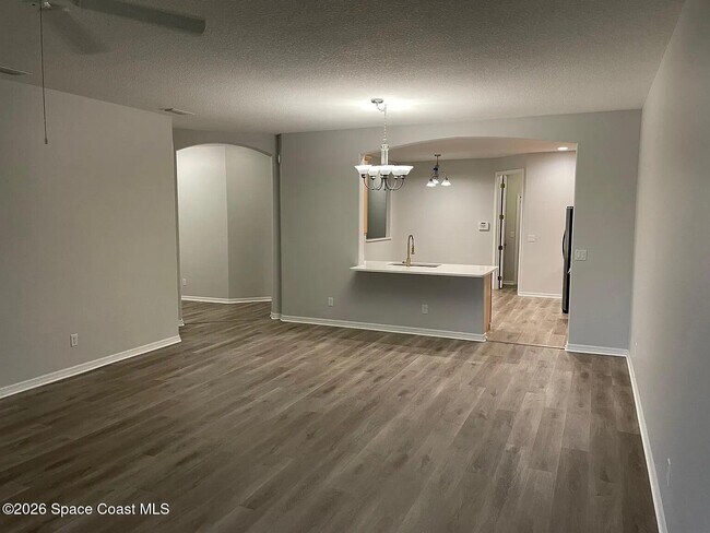 Building Photo - 5710 Claiborne St