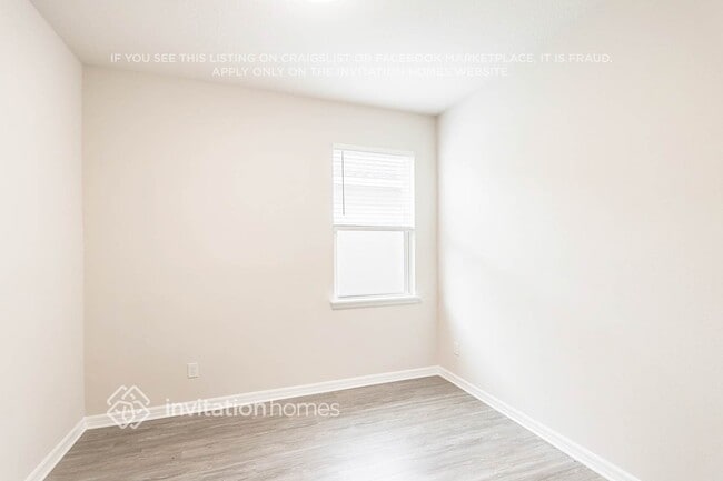 Building Photo - 12233 Blue Pacific Dr