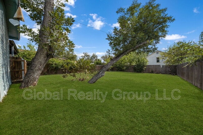 Building Photo - 514 Hammond Ave