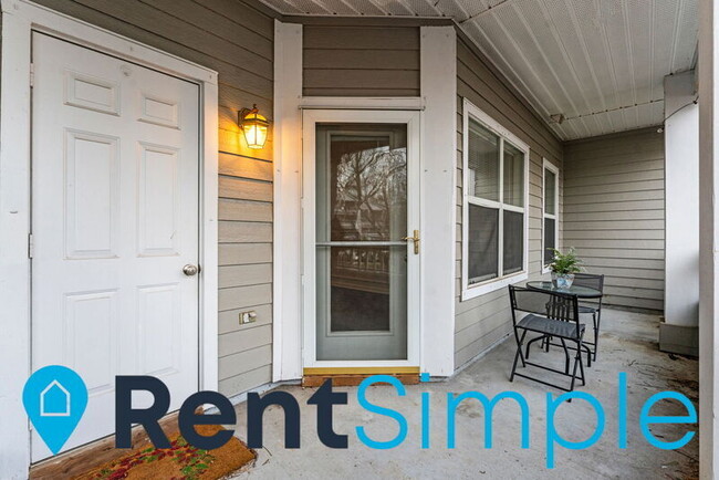 Building Photo - 4408 Helmsford Ln