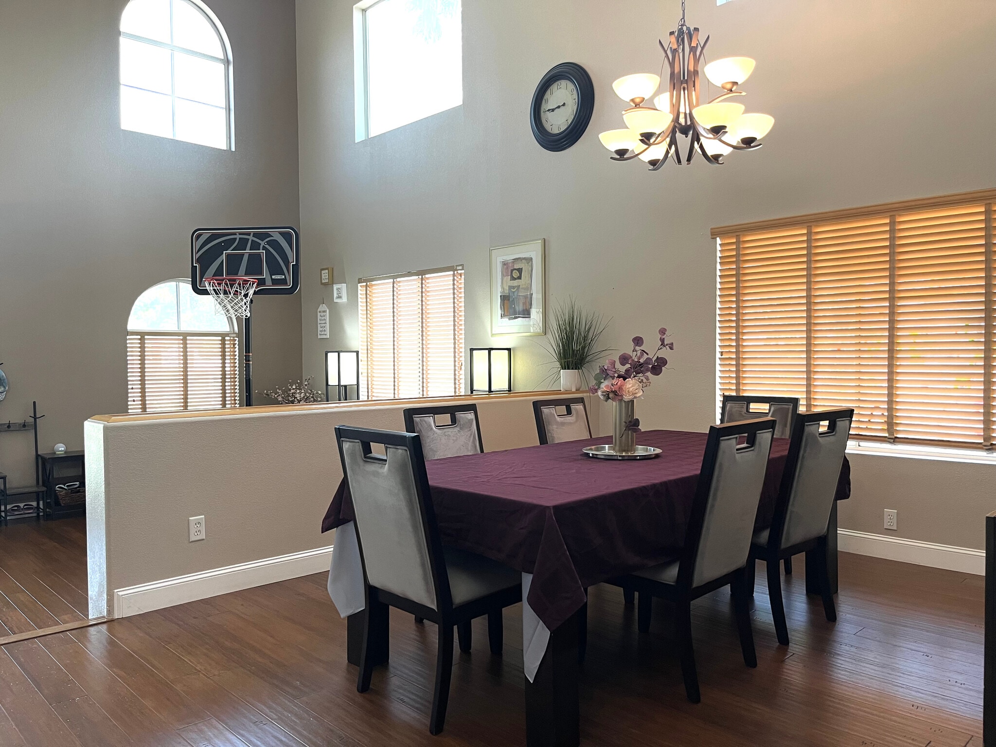 Building Photo - 7729 Villa Gabriela Ave