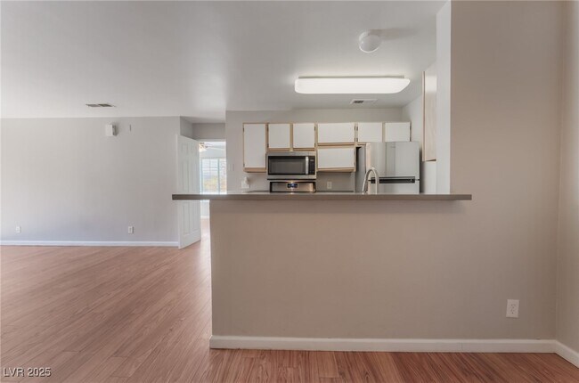 Building Photo - 2200 S Fort Apache Rd